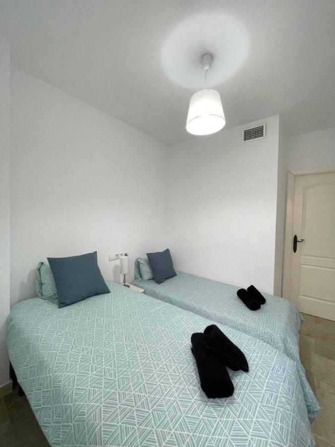 Lafrenchtouch - Torrequebrada 2Dorm Cerca Playa Apartment เบนัลมาเดนา ภายนอก รูปภาพ