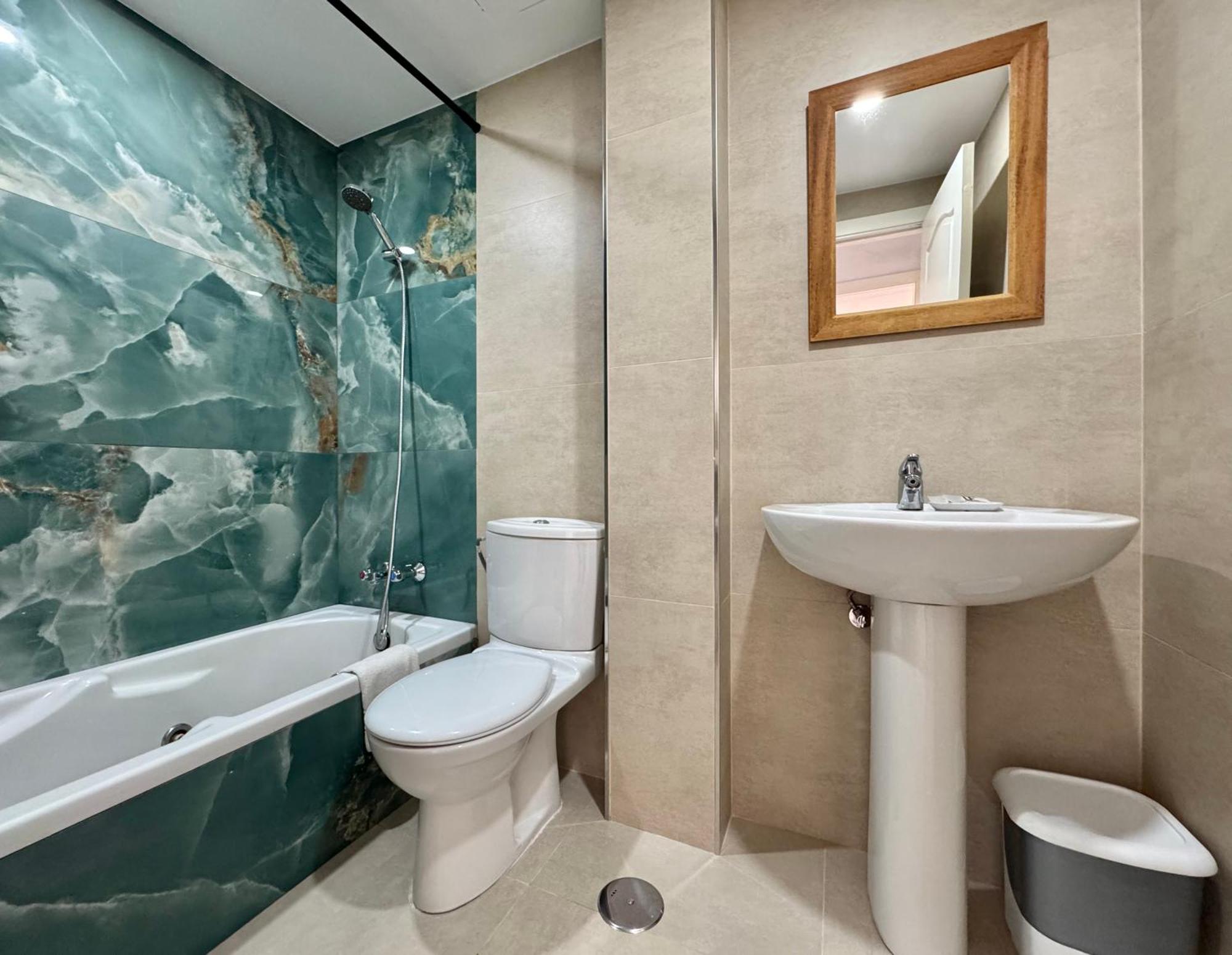 Lafrenchtouch - Torrequebrada 2Dorm Cerca Playa Apartment เบนัลมาเดนา ภายนอก รูปภาพ